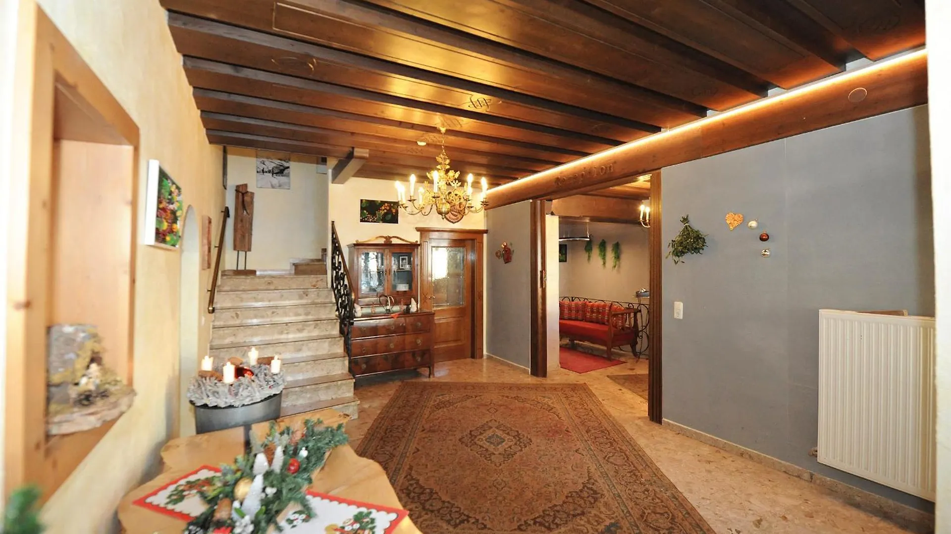 ***  Ski In Ski Out Hotel Unterellmau Saalbach-Hinterglemm Austria