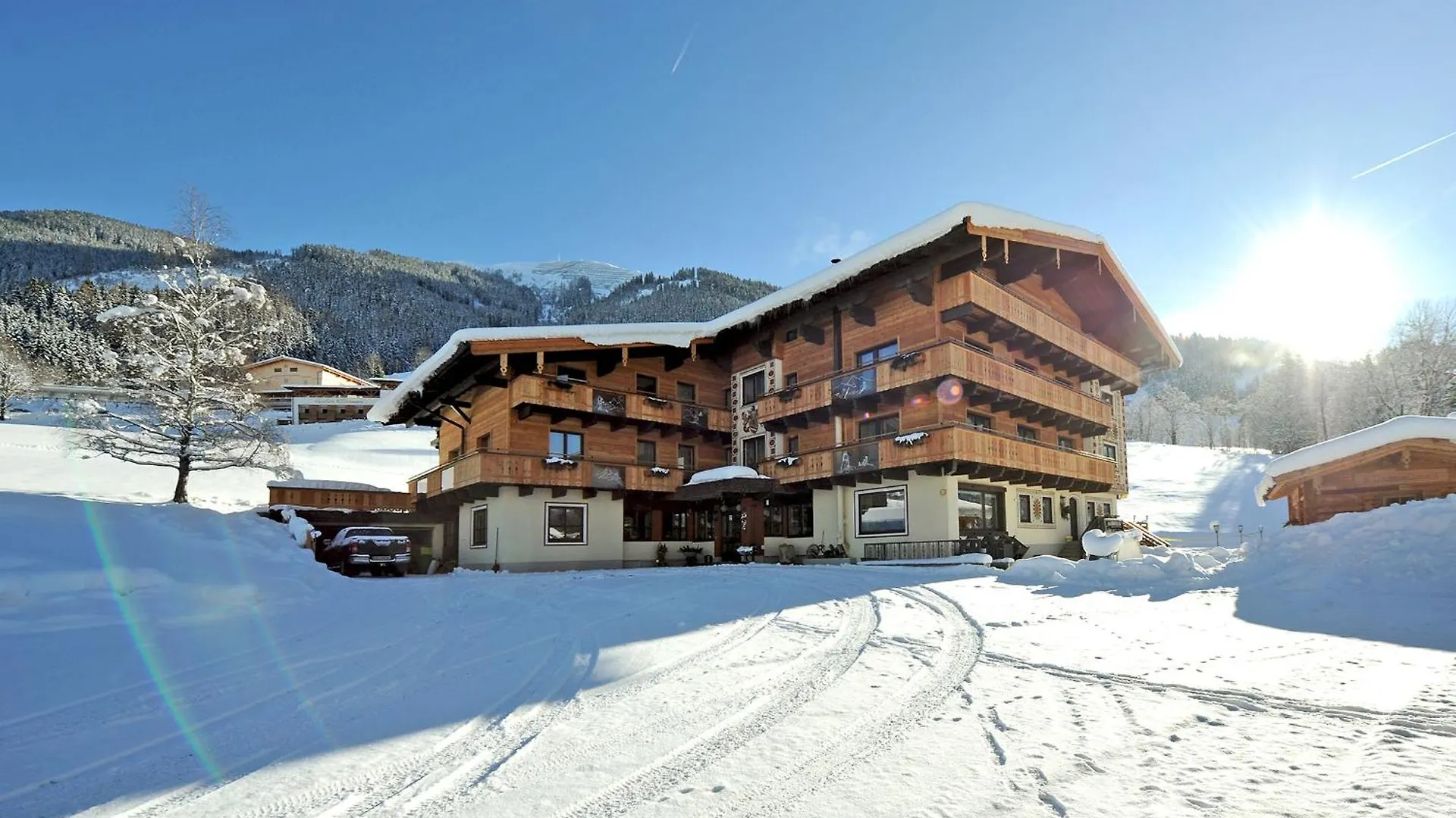 Ski In Ski Out Hotel Unterellmau Saalbach-Hinterglemm