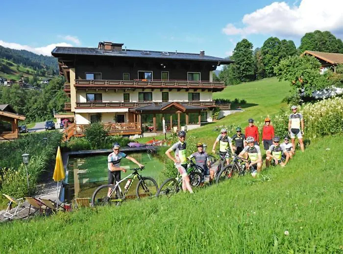 ***  Ski In Ski Out Hotel Unterellmau Saalbach-Hinterglemm Austria