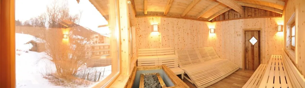 Ski In Ski Out Hotel Unterellmau Saalbach-Hinterglemm Austria